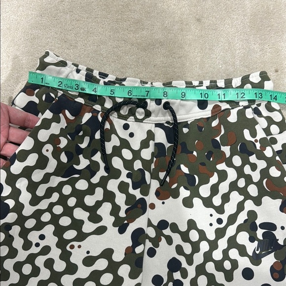 Nike sportswear tech digi Camouflage fleece Jogger Pants men’s Small EUC - Picture 10 of 13